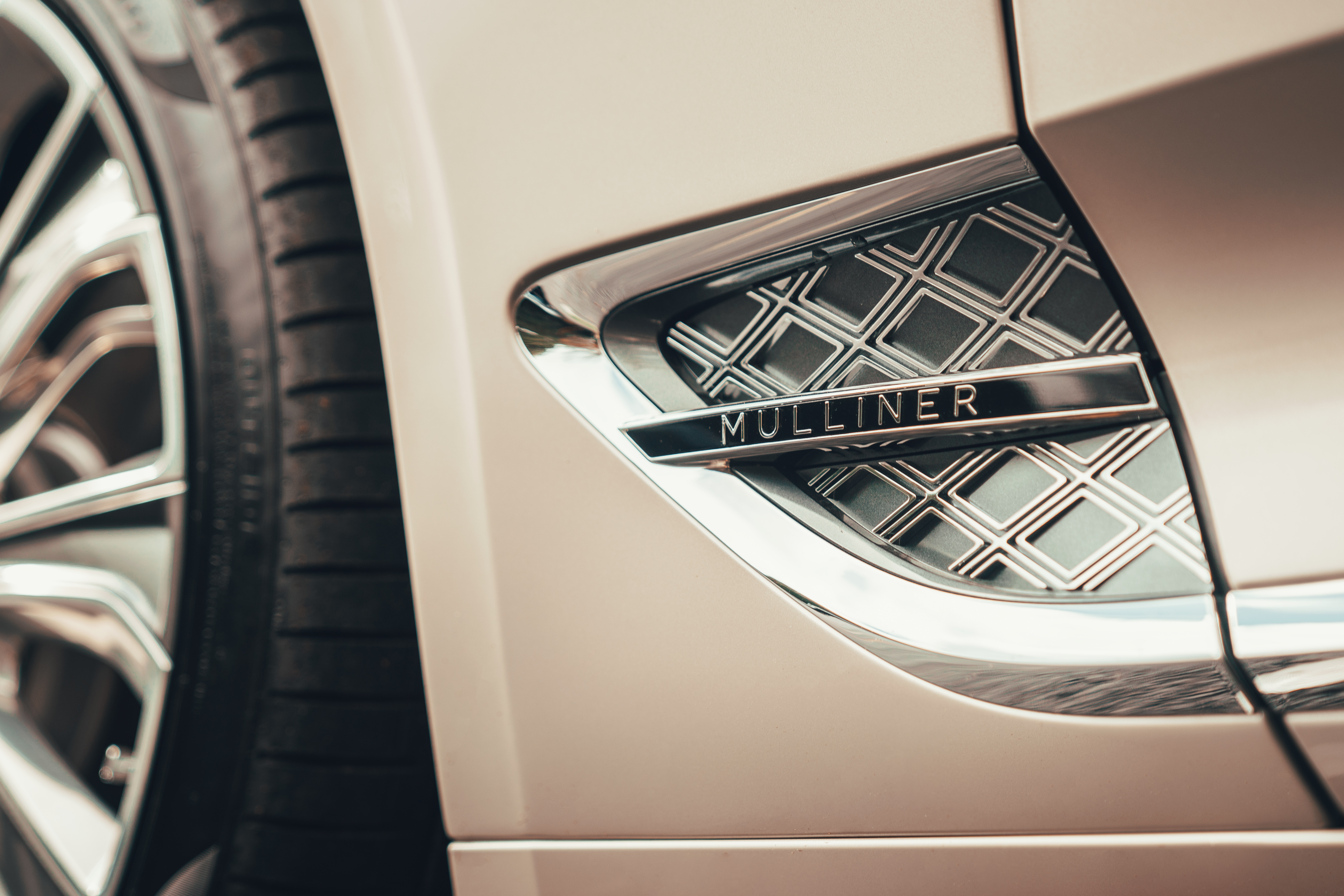 Continental GT Mulliner V8