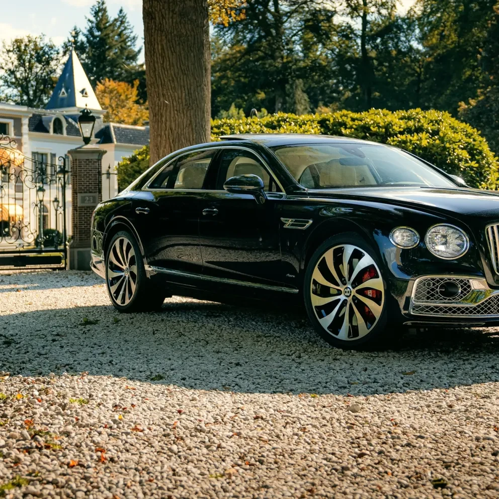Bentley Flying Spur Azure