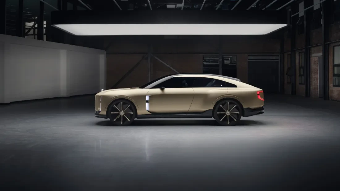 3 - EXP 15 in Design Studio.jpg